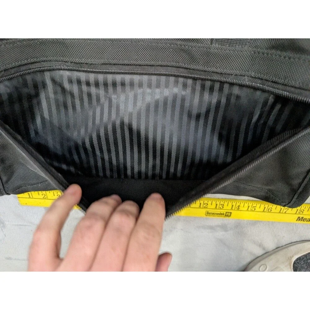 TUMI Business Briefcase Nylon Black Shoulder Strap 2603D3 RARE